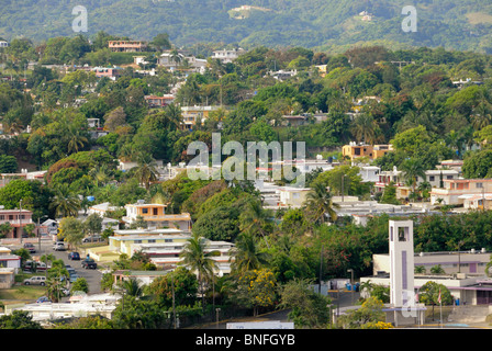 Luquillo, Puerto Rico von Playa Azul aus gesehen Stockfoto