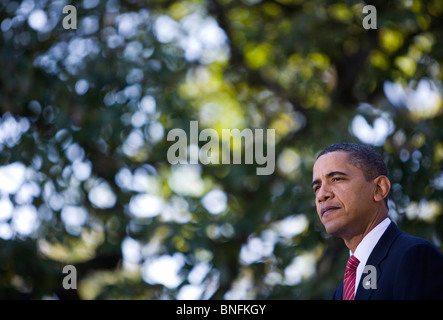 Präsident Barack Obama spricht im Rose Garden des weißen Hauses. Stockfoto