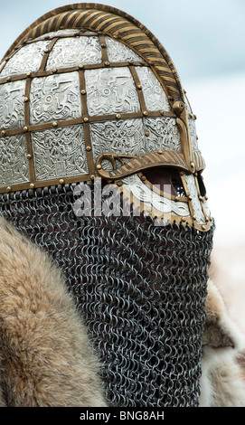 Anglo-Saxon Replica Helm von Soldaten getragen Stockfoto