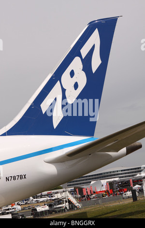 Boeing 787 Dreamliner Heck Ruder auf der Farnborough Air Show 2010 Stockfoto