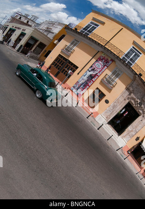 50er Jahre Autos auf den Straßen von Havanna, Kuba Stockfoto