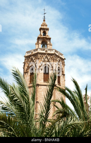 El Miguelete, die gotische Glocke Turm der Kathedrale von Valencia in Spanien Stockfoto
