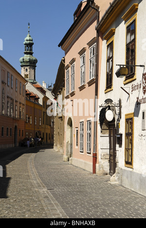 Stadt Ort Fö ter Feuerturm historische alte Stadt Sopron Ungarn Europa alte Architektur Gebäude blauer Himmel Wahrzeichen Stockfoto