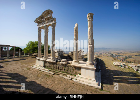 Türkei Juni 2008 Pergamon Stadt Pergamon antiken Stadt antiken Stätte historische Ruine Ruinen hellenistischen griechisch römische Geschichte Akropolis Stockfoto