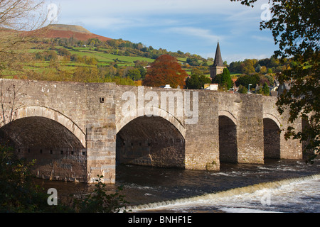 Brücke über den Fluss Usk an Crickhowell Powys, Wales Stockfoto