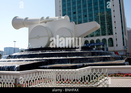 Skulptur im Sheikh Rashid Street, Abu Dhabi, Vereinigte Arabische Emirate Stockfoto