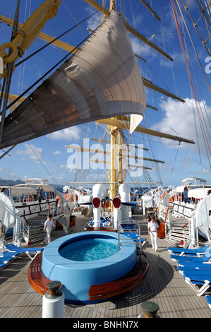 Karibik Royal Clipper Star Clippers Sailing Vessel Segler Segeln Urlaub Urlaub Kreuzfahrt Schiff pool Stockfoto