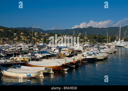 Europa Italien Ligurien Santa Margherita Ligure Riviera de Levante glamourösen gehobenen teuren Hafen Hafen Stadt resort Stockfoto