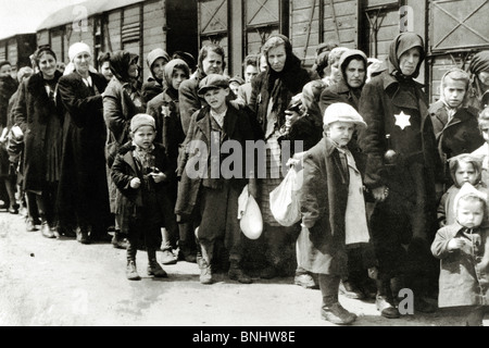 ZWEITEN Weltkriegs Konzentrationslager Auschwitz-Birkenau Holocaust Deutschland Juni 1944 Geschichte historische historische Häftlinge gefangen Stockfoto