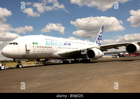 Der riesige Airbus A380 steht vor vorzeitiger Pensionierung, beschleunigt durch die globale Coronavirus-Lockdown und internationale Reiseverbote Stockfoto