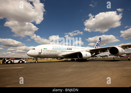 Der riesige Airbus A380 steht vor vorzeitiger Pensionierung, beschleunigt durch die globale Coronavirus-Lockdown und internationale Reiseverbote Stockfoto