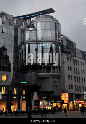 Haas House, einem Einkaufszentrum am Abend, Wien, Österreich, Europa Stockfoto