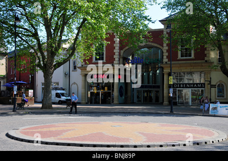 Eingang zum Schloss Quay Einkaufszentrum, Banbury, Oxfordshire Stockfoto