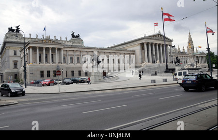 Das Parlamentsgebäude in Wien (Panoramablick), Wien, Österreich, Europa Stockfoto