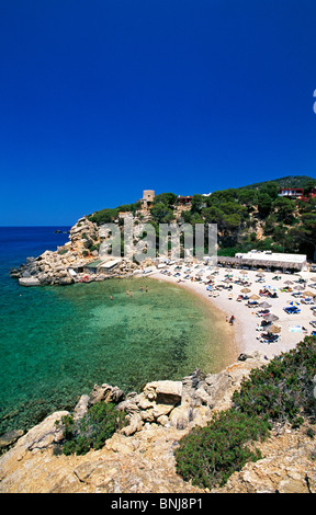 Ibiza Balearen Spanien Mittelmeer Küste Insel Insel Spanisch außerhalb im freien Tag Cala Salada Küste Meer draußen Stockfoto