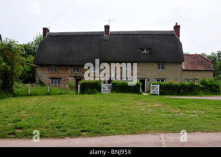 Strohgedeckten Hütten, Thrupp, in der Nähe von Oxford, Oxfordshire Stockfoto