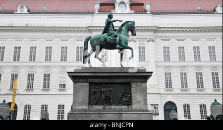 Statue von Joseph II. und Prunksaal, Wien, Österreich, Europa Stockfoto