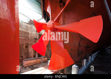 Der 16-Fuß Eisen Propeller des S S Great Britain jetzt Ruhe in der großen westlichen Dockyard, Bristol Stockfoto