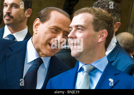 Ministerpräsident Silvio Berlusconi mit russischen Präsidenten Dmitrij Medvedev, italienische russische Gipfel, Mailand, Italien Stockfoto