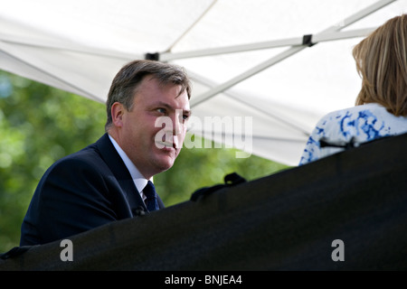 Edward Kugeln, britisches Parlamentsmitglied für Morley und Outwood, UK (2010) Stockfoto