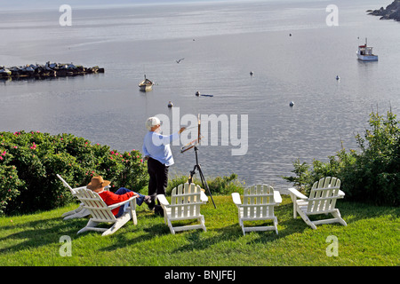 Maine Küste Monhegan Island Künstler Kolonie New England USA remote Offshore-Hafen Flotte Hummer Fischerboote festmachen Künstler Stockfoto