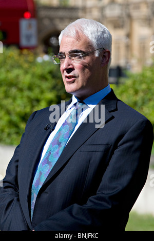 Alistair Maclean Darling, britisches Parlamentsmitglied für Edinburgh Südwesten, UK (2010). Schatten des Schatzkanzlers. Stockfoto