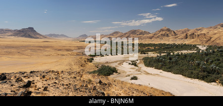 Hoarusib River Purros Skelett Küste Camp Wilderness Safaris Kaokoland Kunene Region Namibia Afrika Reisen Natur Berge Stockfoto