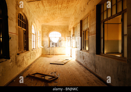 Kolmannskuppe Geisterstadt Kolmanskop Lüderitz Karas Region Namibia Afrika Reisen Natur Gebäude Stockfoto