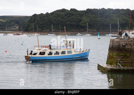 Passagierfähre zwischen St Mawes und Falmouth in Cornwall, England. U.K Stockfoto