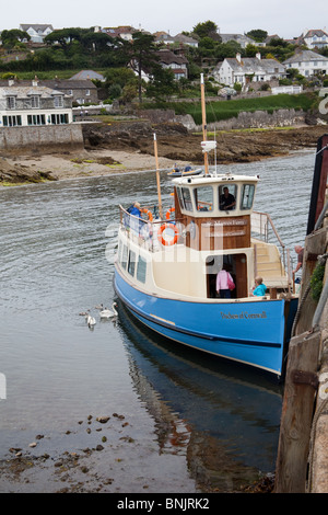 Passagierfähre zwischen St Mawes und Falmouth in Cornwall, England. U.K Stockfoto