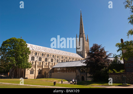 Norwich Kathedrale in Norwich, Norfolk, England, Großbritannien, Großbritannien Stockfoto