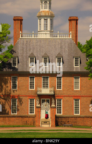 Der Palast des Gouverneurs in dem historischen Viertel von Colonial Williamsburg, Virginia, USA Stockfoto