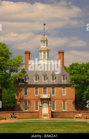 Der Palast des Gouverneurs in dem historischen Viertel von Colonial Williamsburg, Virginia, USA Stockfoto