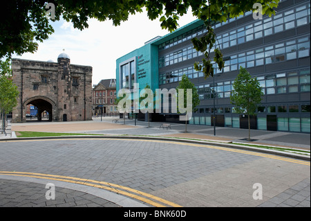 Hugh Aston Gebäude für & Wirtschaftsrecht an der De Montfort University in Leicester City. Stockfoto