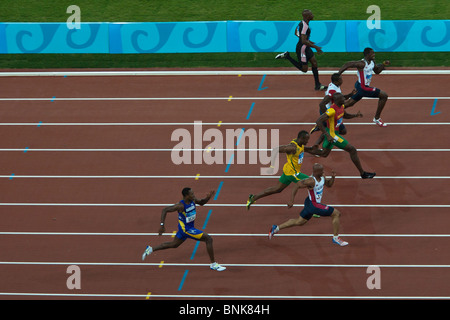 Justin Gatlin (USA) gewann die Männer 100m bei den Olympischen Sommerspiele 2004, Athen, Griechenland. Stockfoto