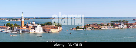 Venedig von der Spitze der Clocktower in Markusplatz entfernt im Zentrum von Venedig, Blick über die Stadt und die Lagune Stockfoto