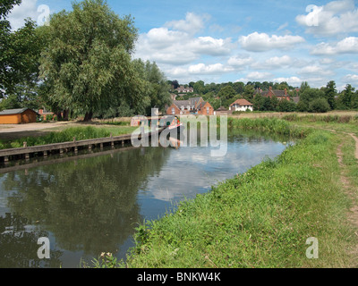 Der Fluss Wey Navigationen am Kai in Godalming in Surrey Stockfoto