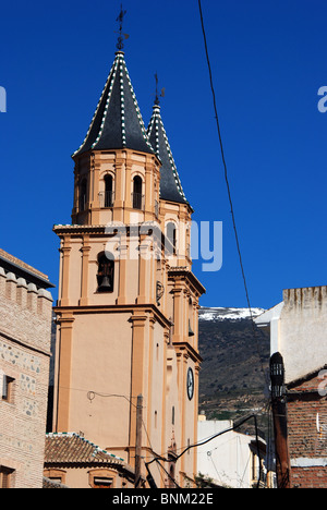 Kirche-Glockentürme, Orgiva, Las Alpujarras, Provinz Granada, Andalusien, Südspanien, Westeuropa. Stockfoto