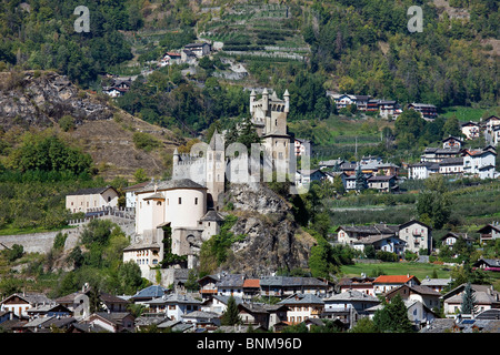 Italien Aostatal Valle d ' Aosta Saint-Pierre Burg Burg Dorf Urlaub Reisen Stockfoto