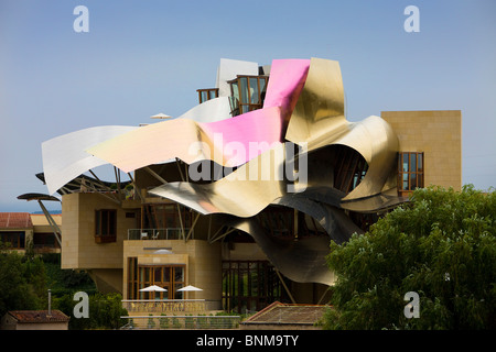 Spanien baskischen Provinzen Rioja mit La Guardia Marques de Riscal Weinkeller Architektur Wellen Ferien Reisen, Stockfoto