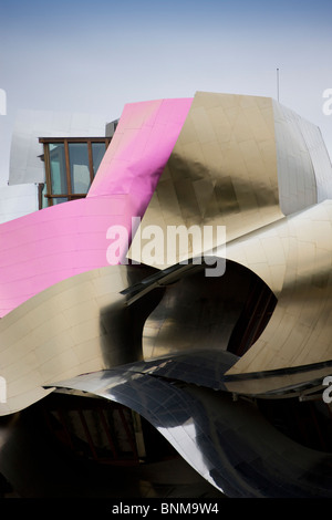 Spanien baskischen Provinzen Rioja mit La Guardia Marques de Riscal Weinkeller Architektur Wellen Ferien Reisen, Stockfoto