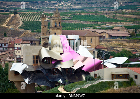 Spanien baskischen Provinzen Rioja mit La Guardia Marques de Riscal Weinkeller Architektur Wellen Ferien Reisen, Stockfoto