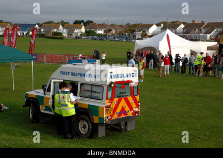 England, West Sussex, Goring-by-Sea, Worthing Triathlon 2009, erste-Hilfe-medizinische Ambulanz. Stockfoto