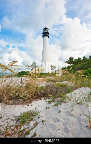 Cape Florida Lighthouse befindet sich in der Bill Baggs State Recreation Area. Key Biscayne, Florida Stockfoto