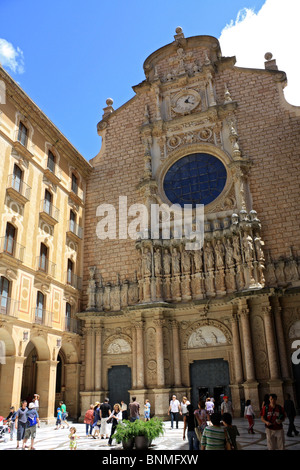 Das Kloster Montserrat (Wellenschliff Berg) südwestlich von Barcelona in Katalonien, Spanien. Stockfoto