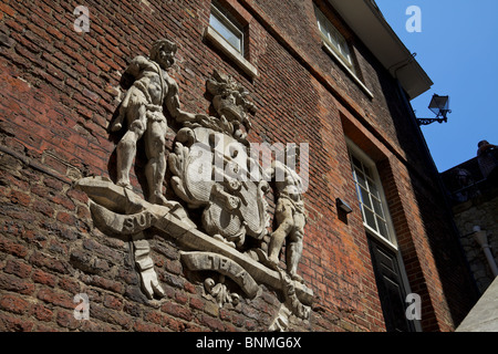 Wappen von der Royal Army Ordnance Corps in den Tower of London Stockfoto