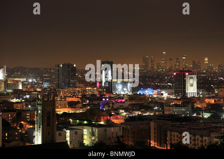 Holly Wood, Downtown Los Angeles bei Nacht, Los Angeles, Kalifornien, USA Stockfoto