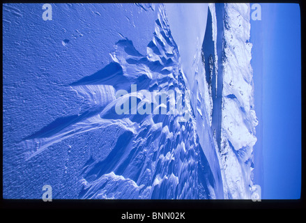 Schneewehe Glackstone Gletscher & Bay PWS Yunan AK Winter scenic Stockfoto