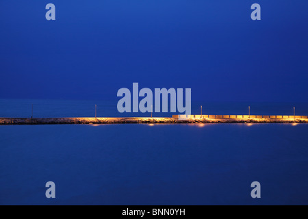 Pier, Trani, Italien Stockfoto