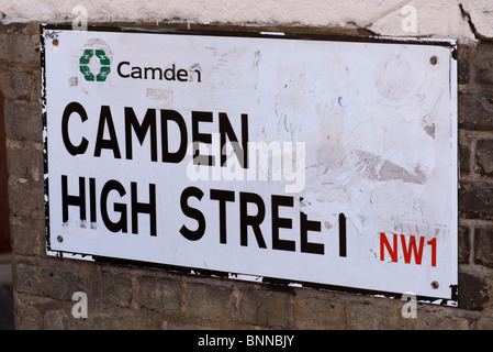 Camden High Street, Camden Town, Nord-London, Großbritannien - 2010 Stockfoto